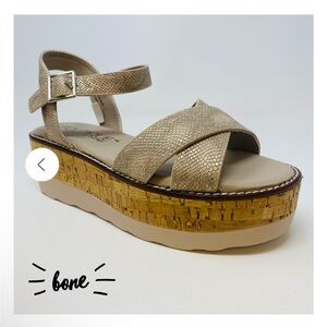 Corkys sz 10 Fluffies sandals